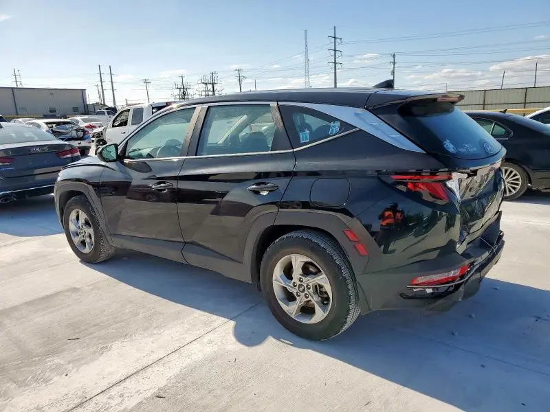 2023 HYUNDAI TUCSON SE  