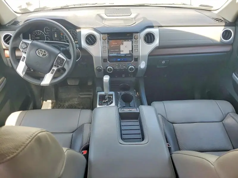2018 TOYOTA TUNDRA DOUBLE CAB LIMITED  