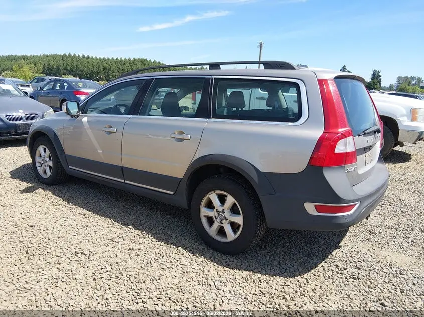 2012 VOLVO XC70 3.2/3.2 PLATINUM/3.2 PREMIER/3.2 PREMIER PLUS