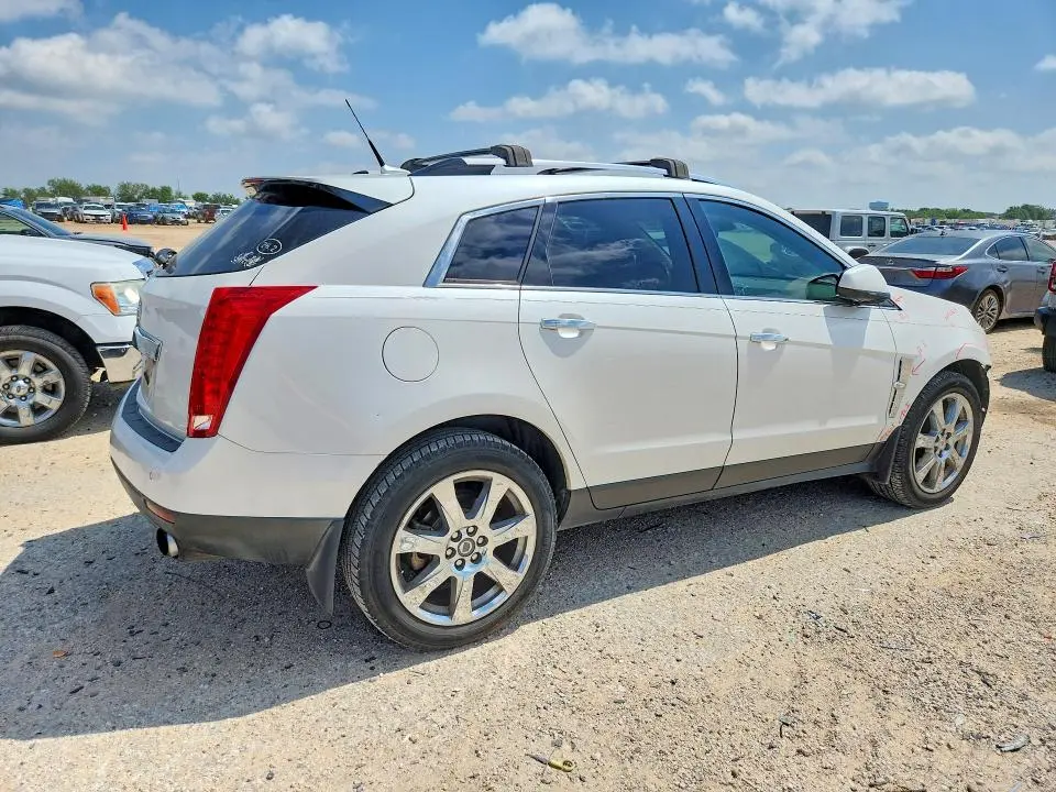 2010 CADILLAC SRX PERFORMANCE COLLECTION  