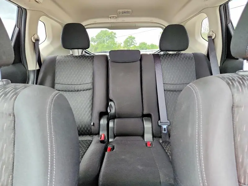 2019 NISSAN ROGUE SV  