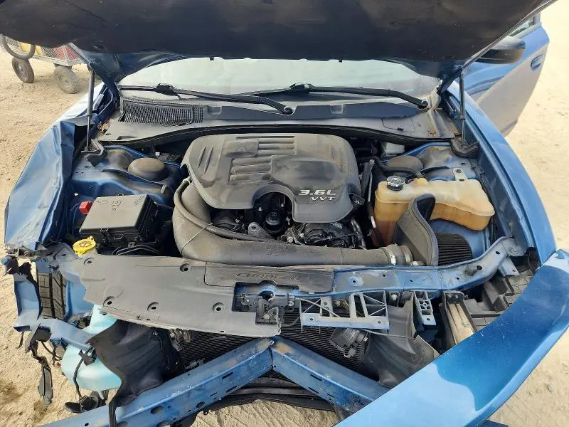 2020 DODGE CHARGER SXT  