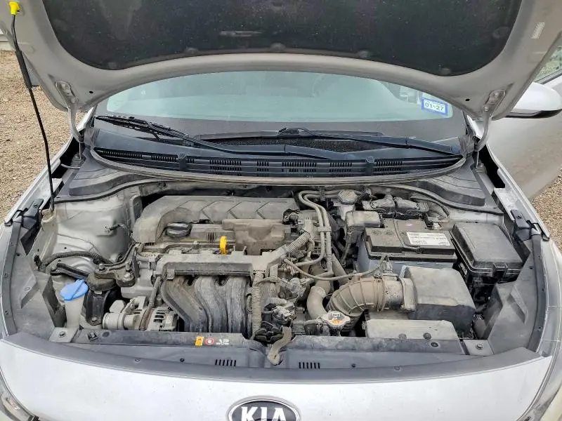 2021 KIA RIO LX  