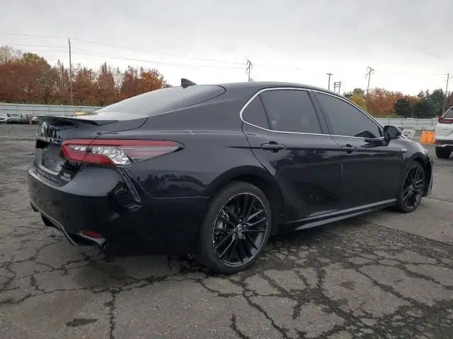 2021 TOYOTA CAMRY XSE  