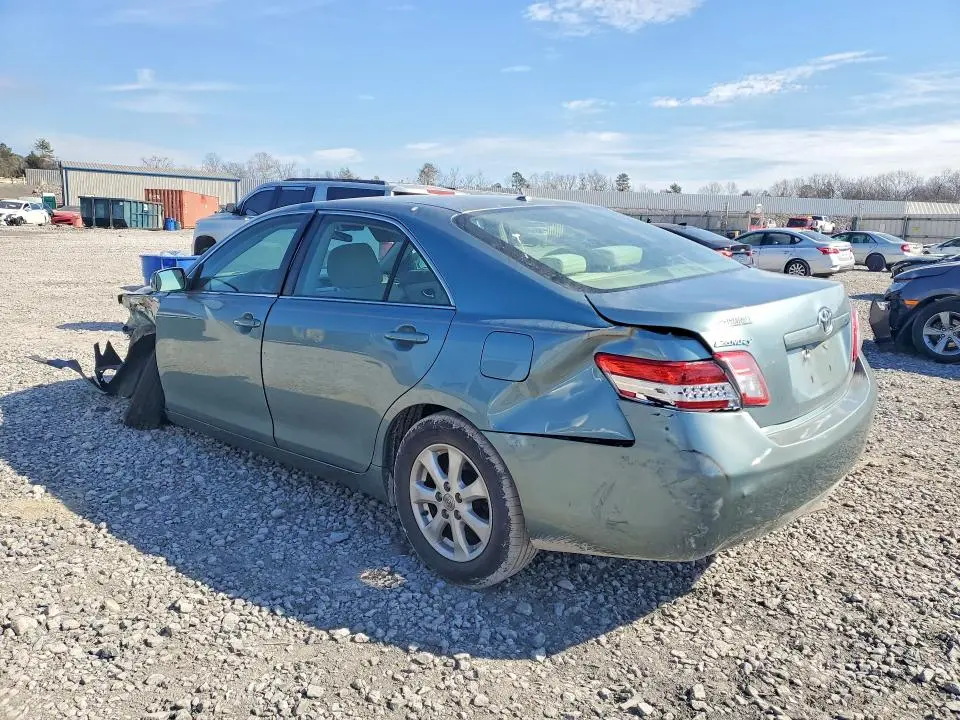 2011 TOYOTA CAMRY   