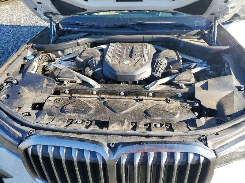 2020 BMW X7 M50I  