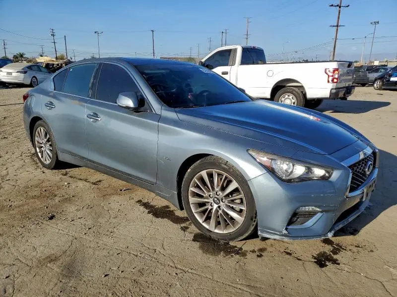 2018 INFINITI Q50 LUXE  