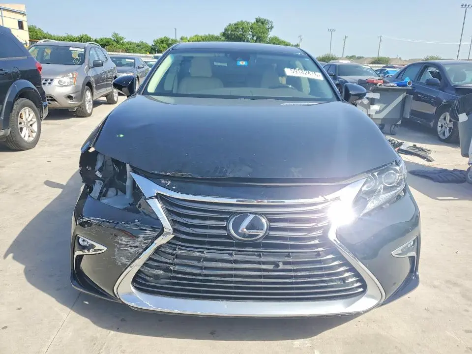 2017 LEXUS ES 350  