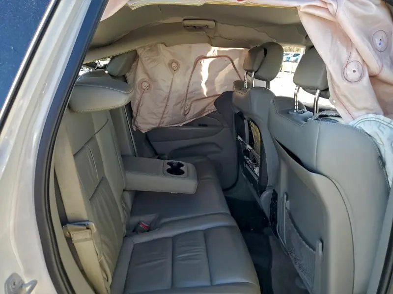 2011 JEEP GRAND CHEROKEE LAREDO  