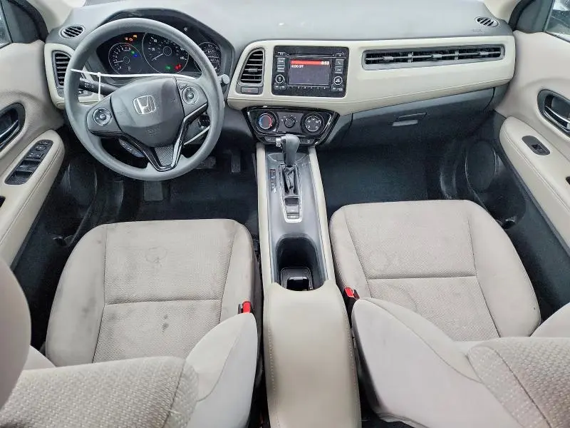 2017 HONDA HR-V LX  