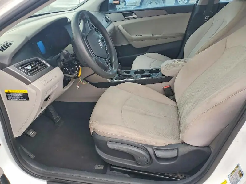 2016 HYUNDAI SONATA SE  