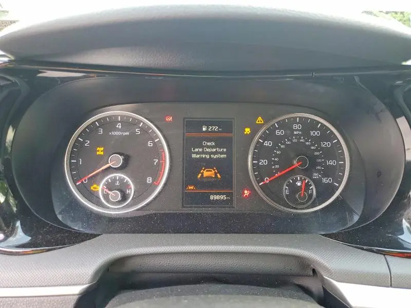 2022 KIA K5 GT LINE  