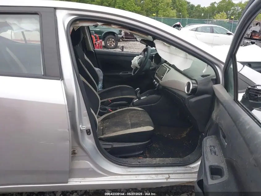 2021 NISSAN VERSA SV XTRONIC CVT