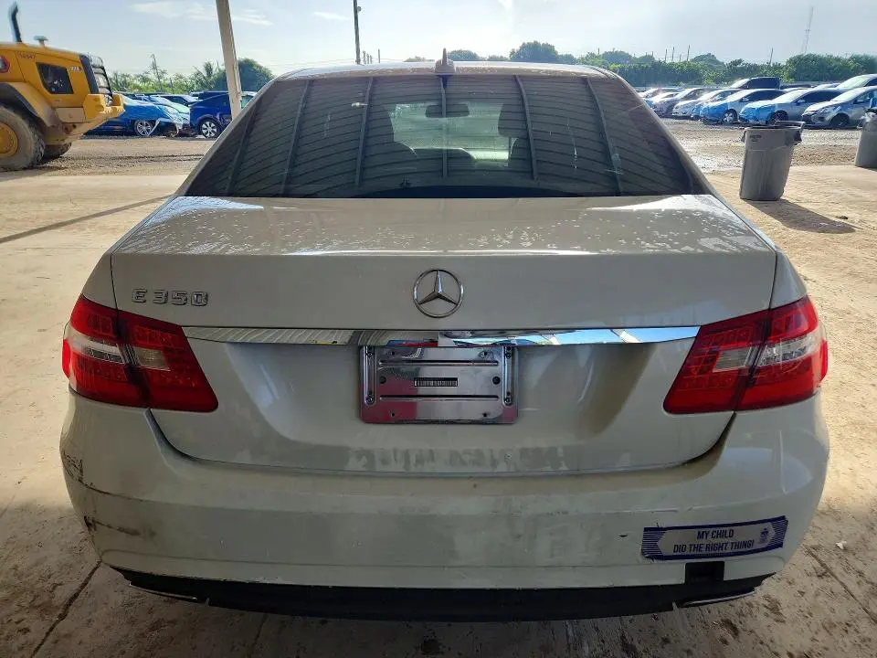 2011 MERCEDES-BENZ E 350  