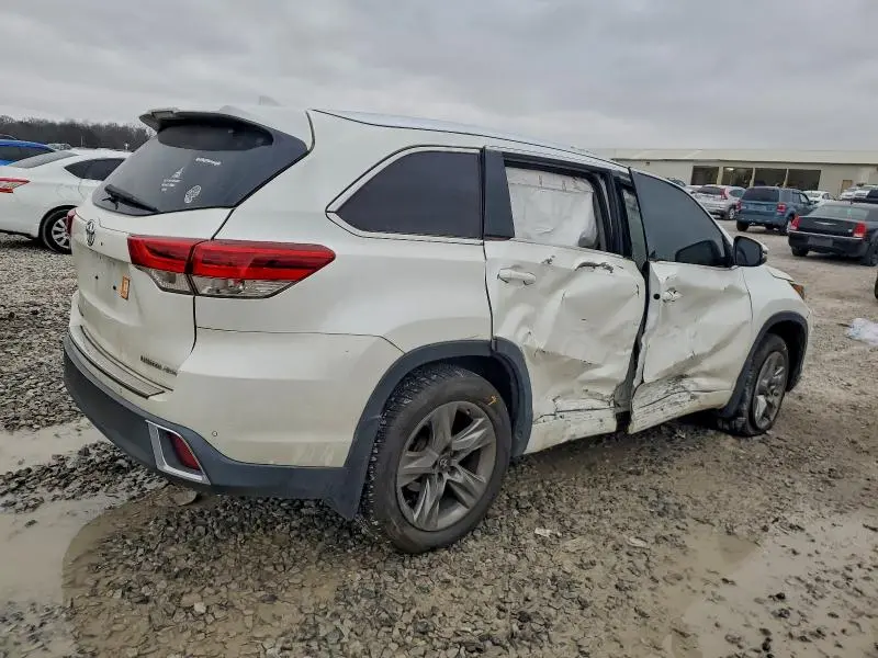 2017 TOYOTA HIGHLANDER LIMITED  