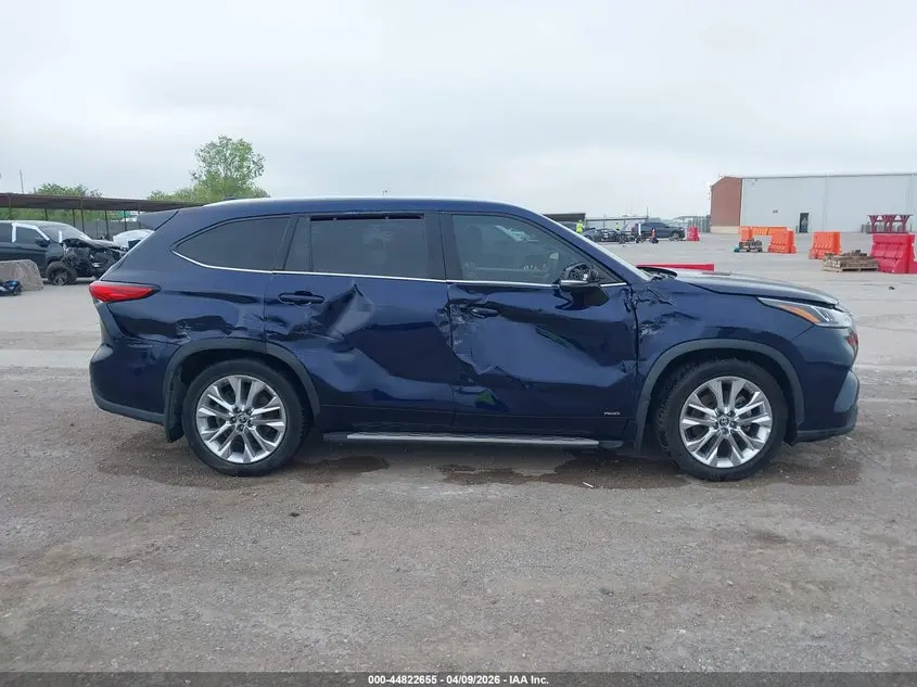 2022 TOYOTA HIGHLANDER HYBRID LIMITED
