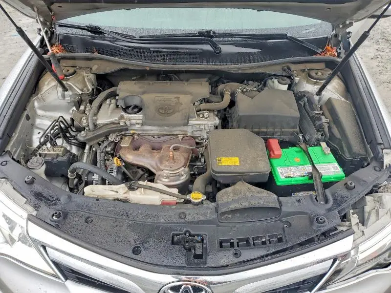 2012 TOYOTA CAMRY XLE  