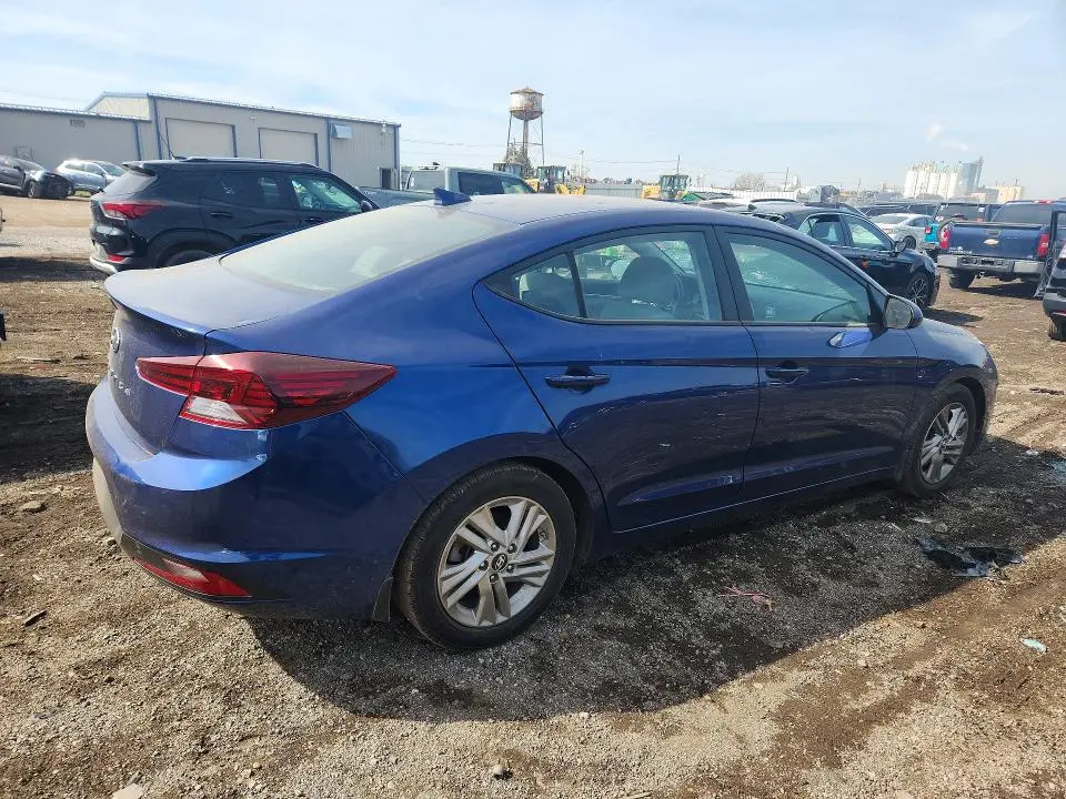 2019 HYUNDAI ELANTRA SEL  