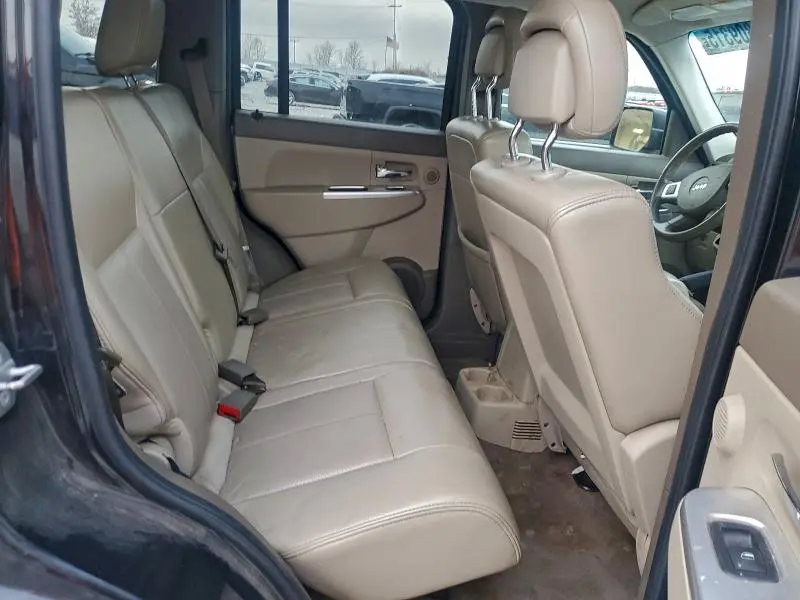 2010 JEEP LIBERTY LIMITED  