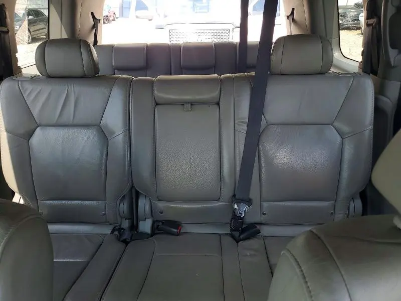 2010 HONDA PILOT EXL  