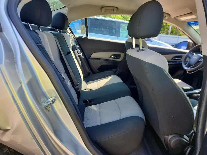2012 CHEVROLET CRUZE LS  