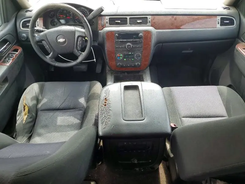 2010 CHEVROLET TAHOE C1500 LS  