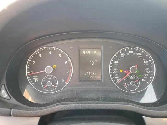 2013 VOLKSWAGEN PASSAT S