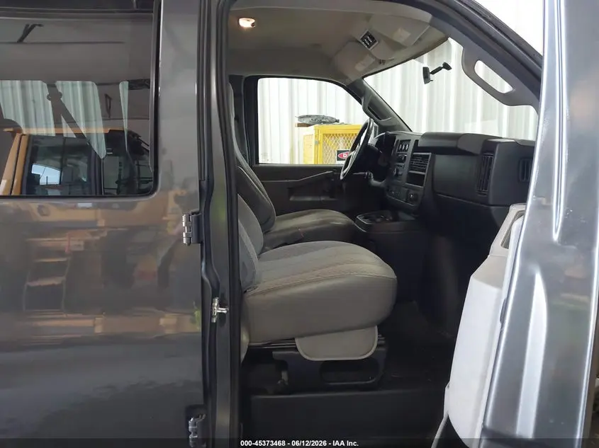 2016 CHEVROLET EXPRESS 2500 LS