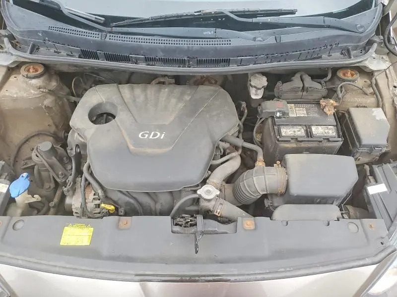 2012 HYUNDAI ACCENT GS  