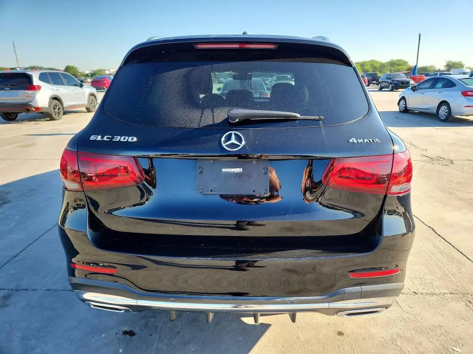 2020 MERCEDES-BENZ GLC 300 4MATIC  