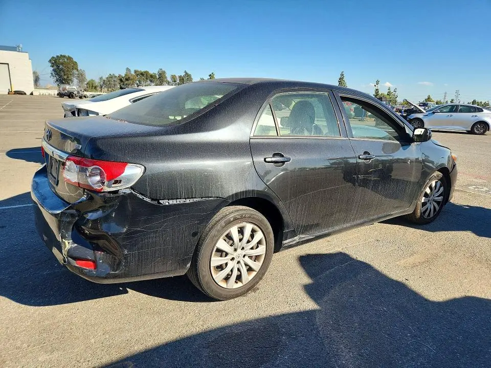 2012 TOYOTA COROLLA LE  