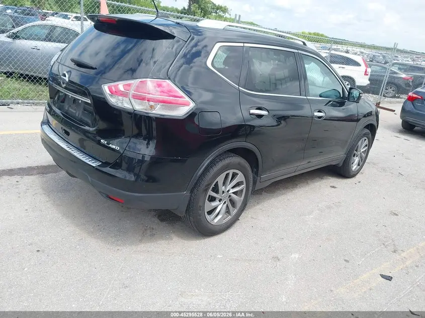 2015 NISSAN ROGUE SL