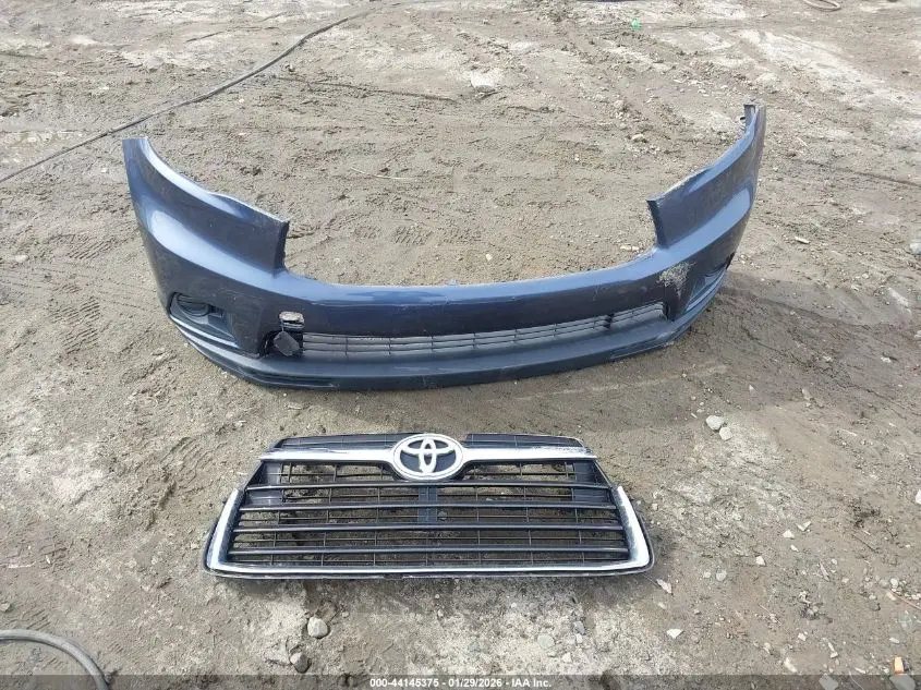 2015 TOYOTA HIGHLANDER LE V6