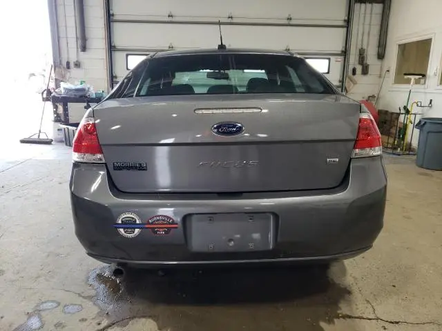 2010 FORD FOCUS SE  