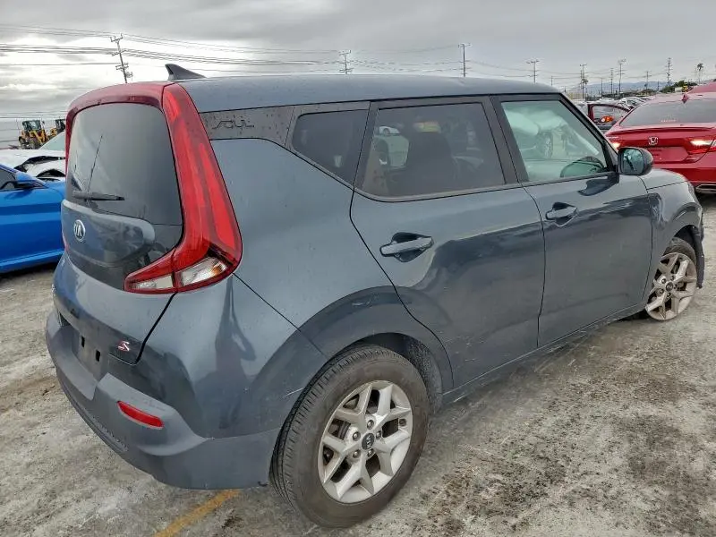 2020 KIA SOUL LX  