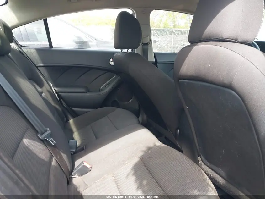 2018 KIA FORTE LX
