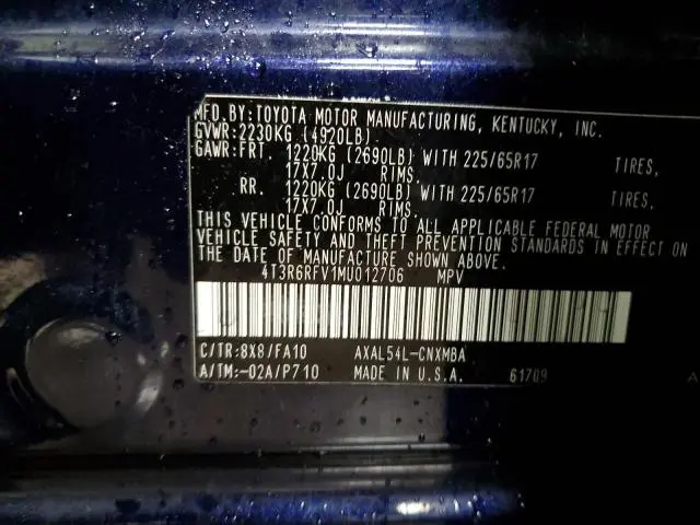 2021 TOYOTA RAV4 XLE  