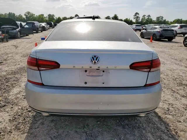 2020 VOLKSWAGEN PASSAT SE  