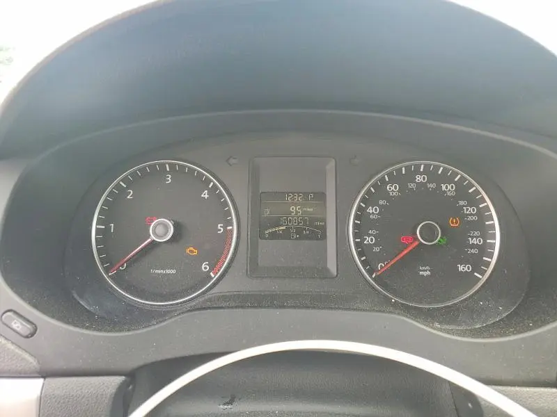 2012 VOLKSWAGEN JETTA TDI  
