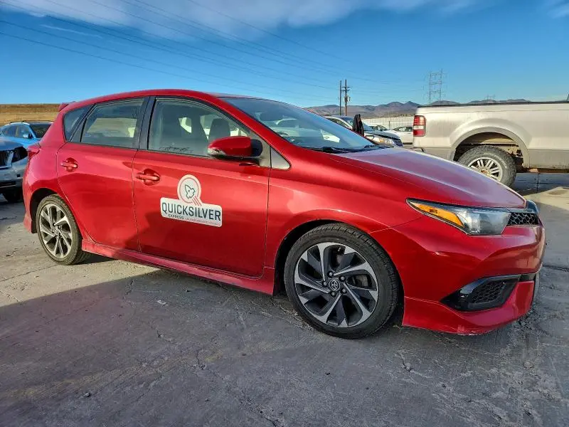 2018 TOYOTA COROLLA IM   