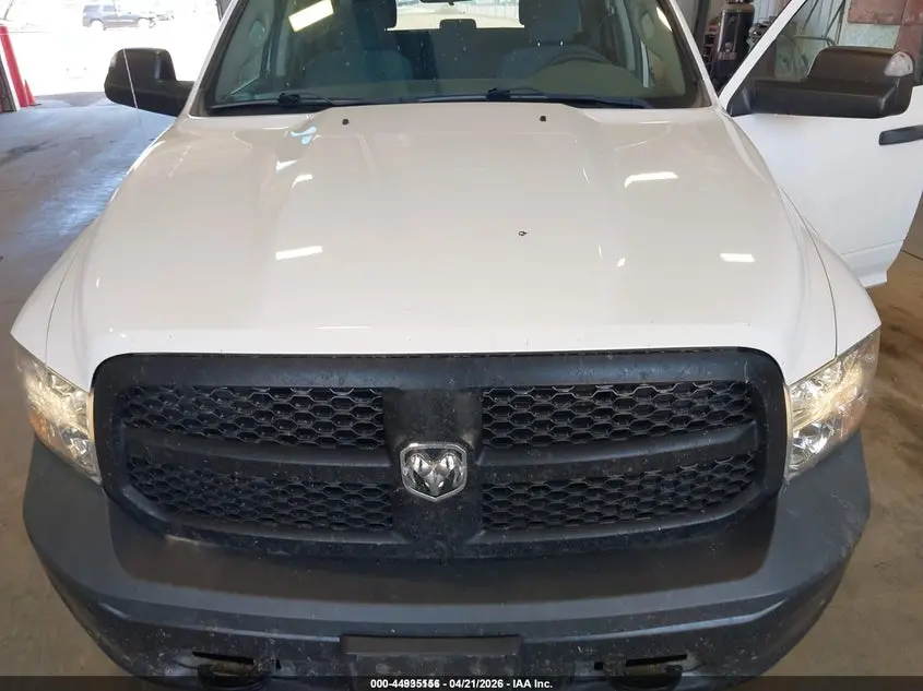 2019 RAM 1500 CLASSIC TRADESMAN  4X4 5'7 BOX
