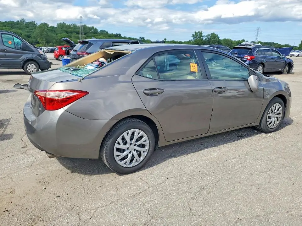 2017 TOYOTA COROLLA LE  
