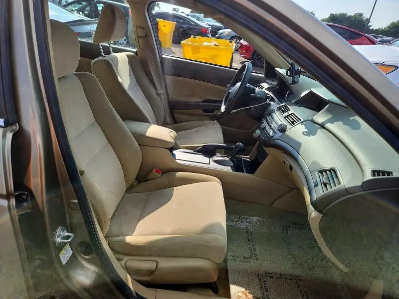 2010 HONDA ACCORD LXP  