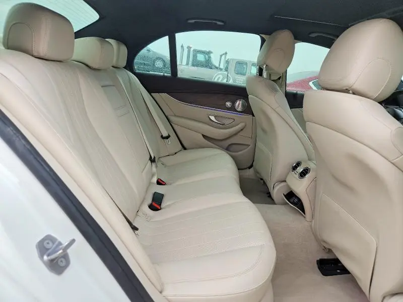 2017 MERCEDES-BENZ E 300  