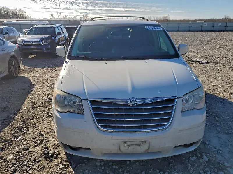 2010 CHRYSLER TOWN & COUNTRY TOURING PLUS  