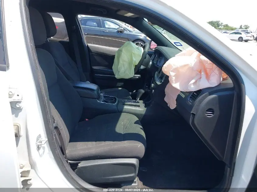 2013 DODGE CHARGER SE