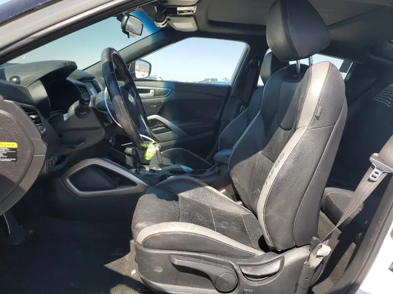 2016 HYUNDAI VELOSTER TURBO  