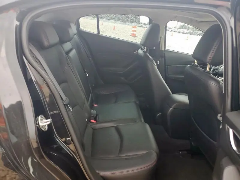 2015 MAZDA 3 GRAND TOURING  