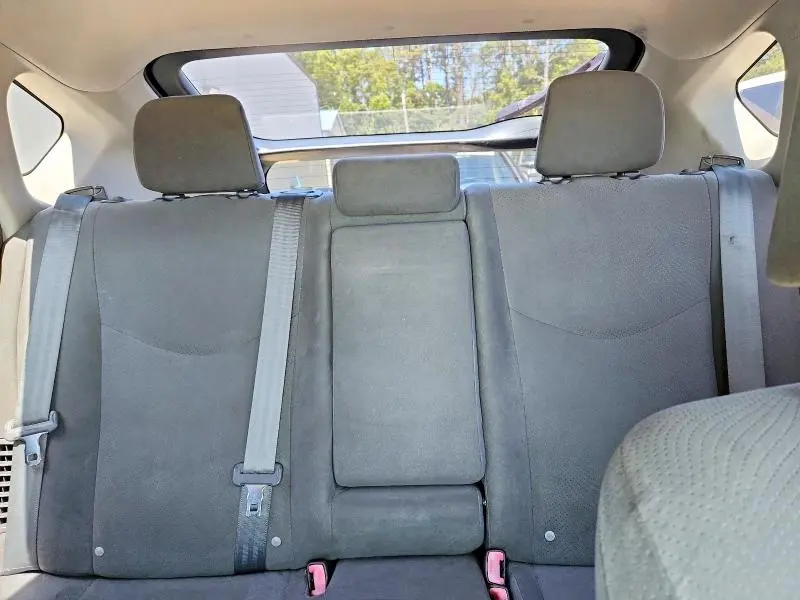 2010 TOYOTA PRIUS III  