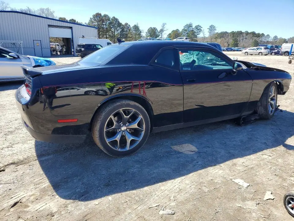 2016 DODGE CHALLENGER SXT  